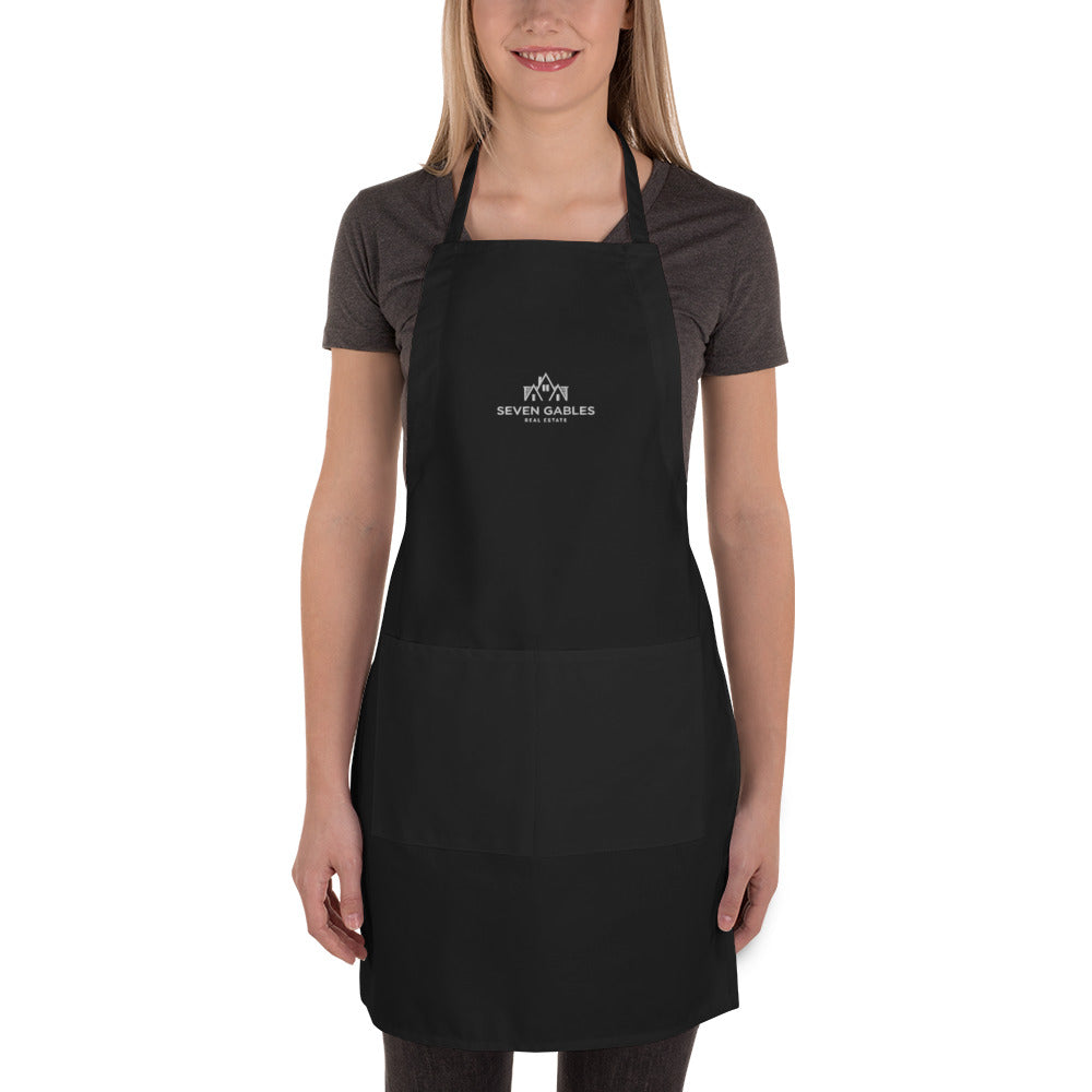 Seven Gables Embroidered Apron