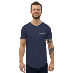 Seven Gables Men's Curved Hem T-Shirt