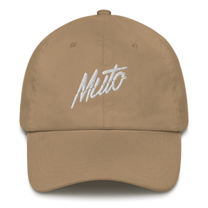 Muto Dad hat