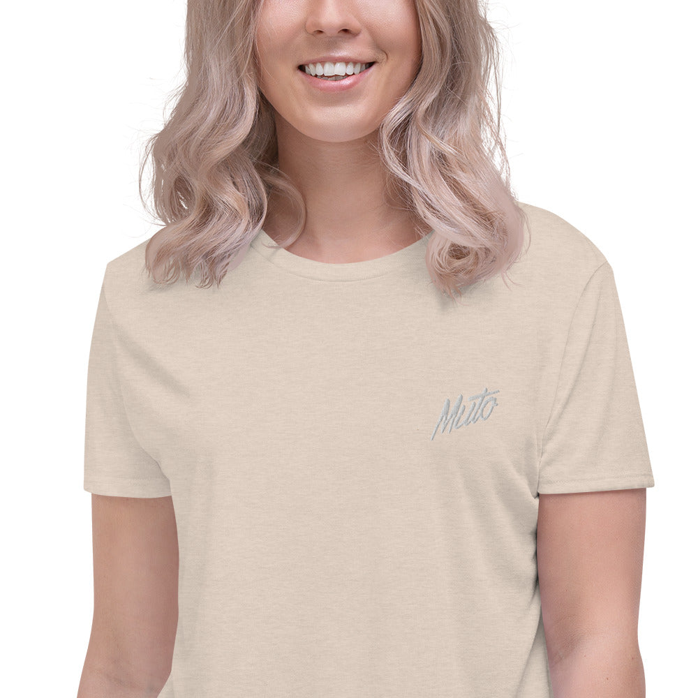 Muto Embroidered Crop Tee