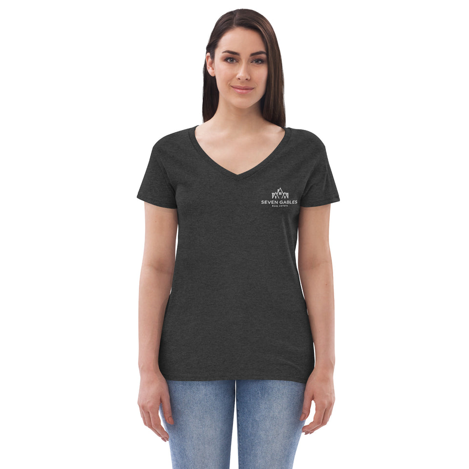 Seven Gables Women’s recycled v-neck t-shirt