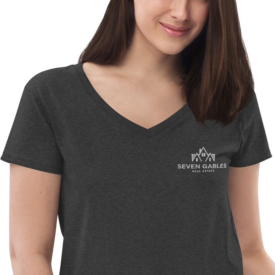 Seven Gables Women’s recycled v-neck t-shirt