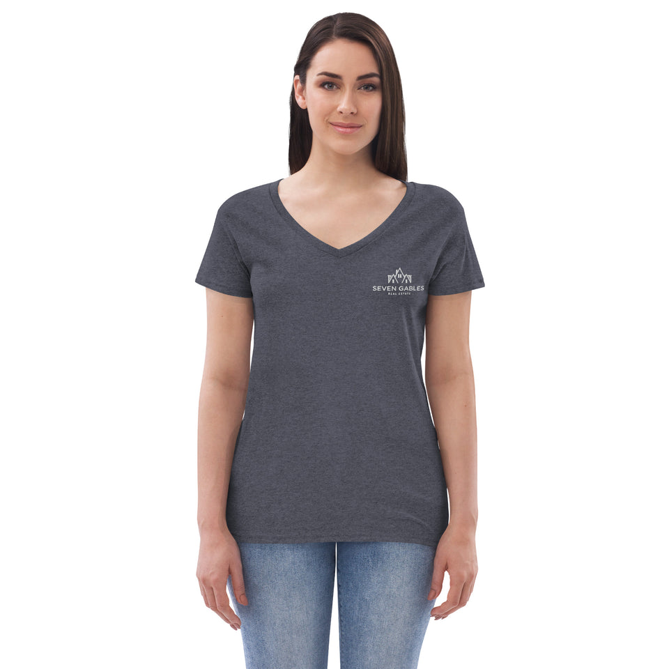 Seven Gables Women’s recycled v-neck t-shirt
