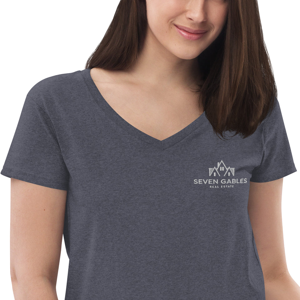 Seven Gables Women’s recycled v-neck t-shirt