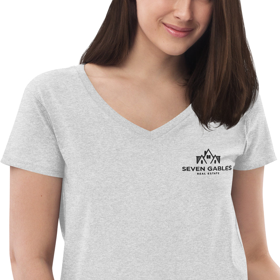 Seven Gables Women’s recycled v-neck t-shirt