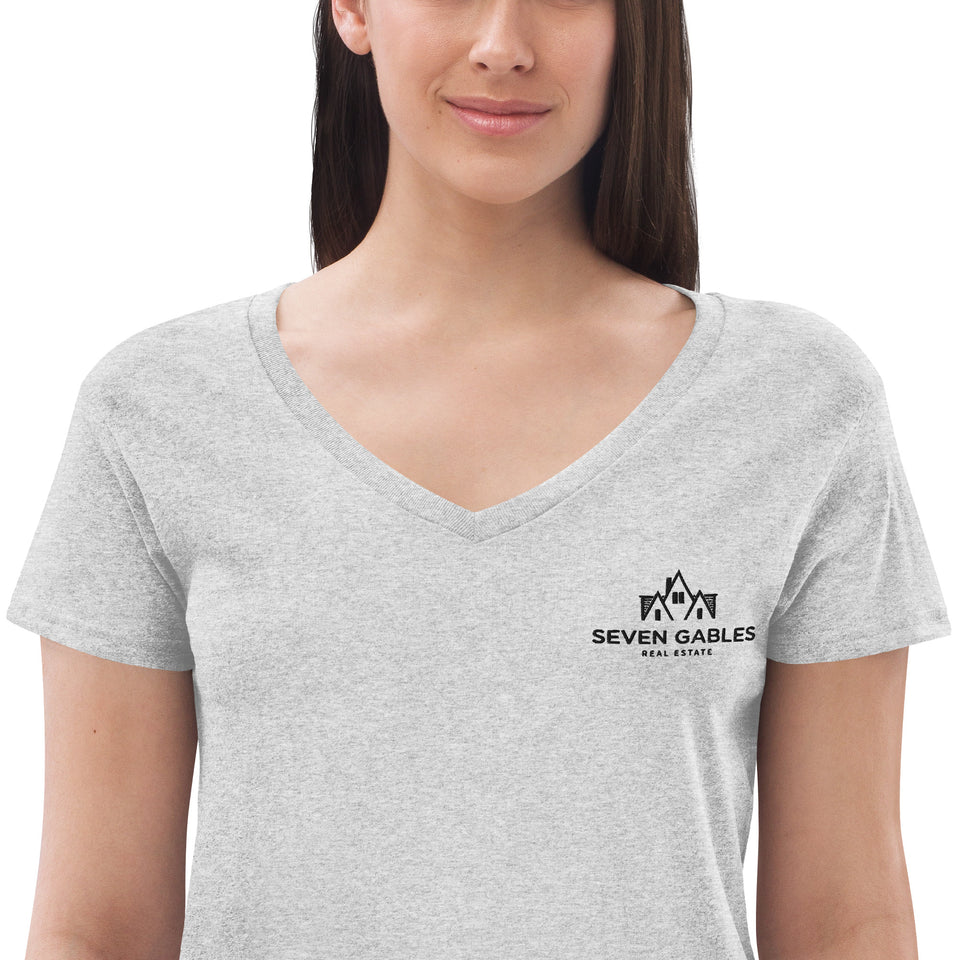 Seven Gables Women’s recycled v-neck t-shirt